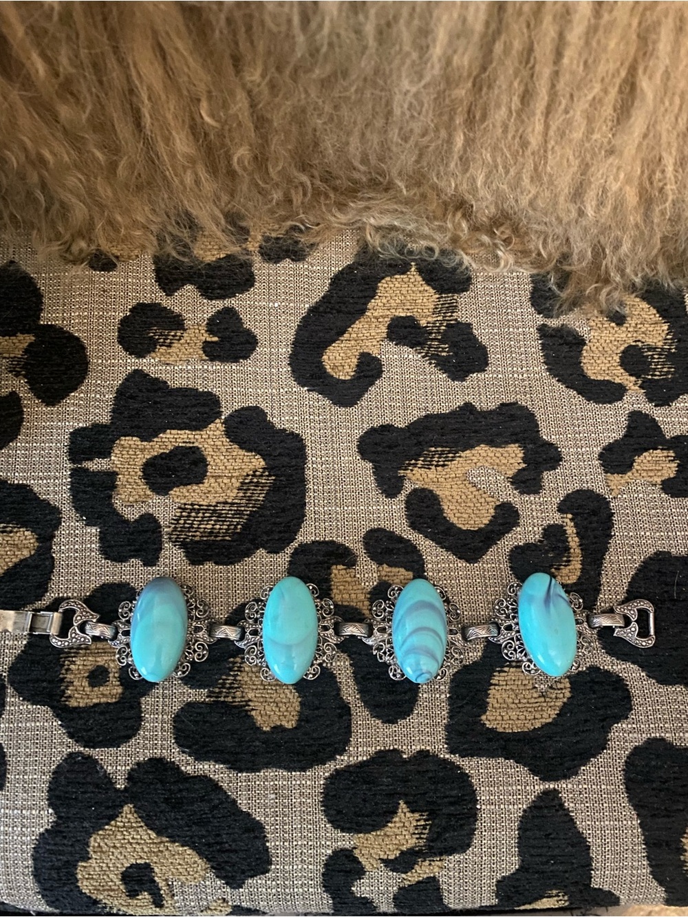 Vintage faux turquoise and silver bracelet - Picture 3 of 7